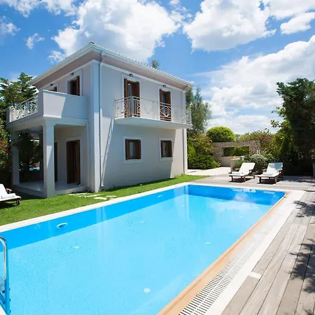 Aeriko Homes Of Distinction וילה אגיוס יואניס