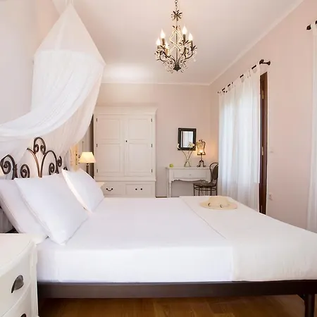 Aeriko Homes Of Distinction וילה *