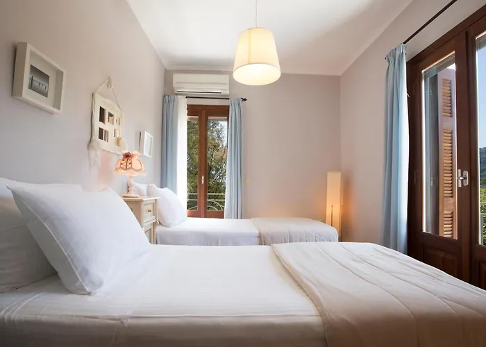 Aeriko Homes Of Distinction Villa