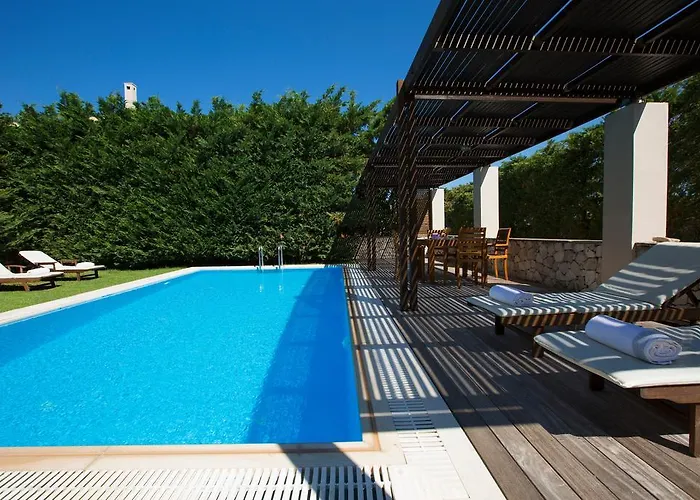Villa Aeriko Homes Of Distinction *