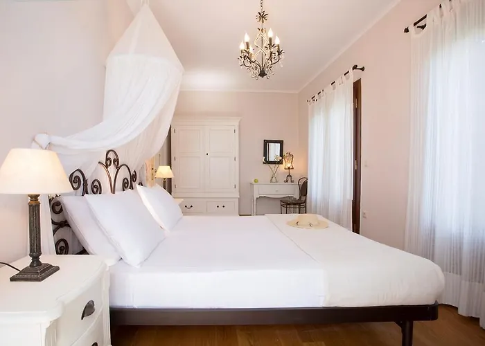 Aeriko Homes Of Distinction Villa *