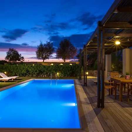 Aeriko Homes Of Distinction Villa *