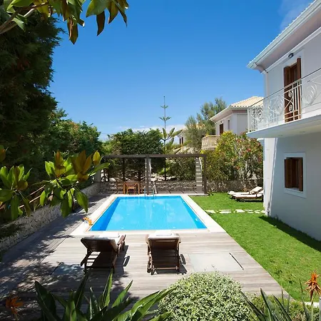 Aeriko Homes Of Distinction *