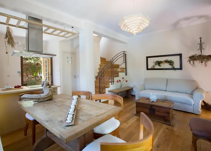 Вилла Aeriko Homes Of Distinction *