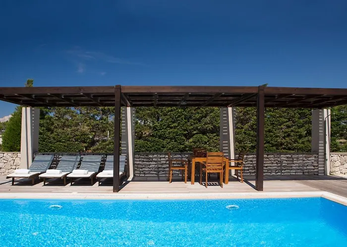 Вилла Aeriko Homes Of Distinction