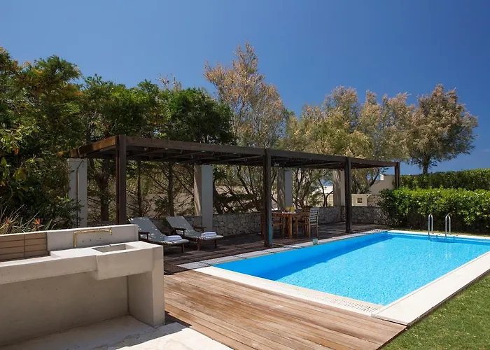 Aeriko Homes Of Distinction *