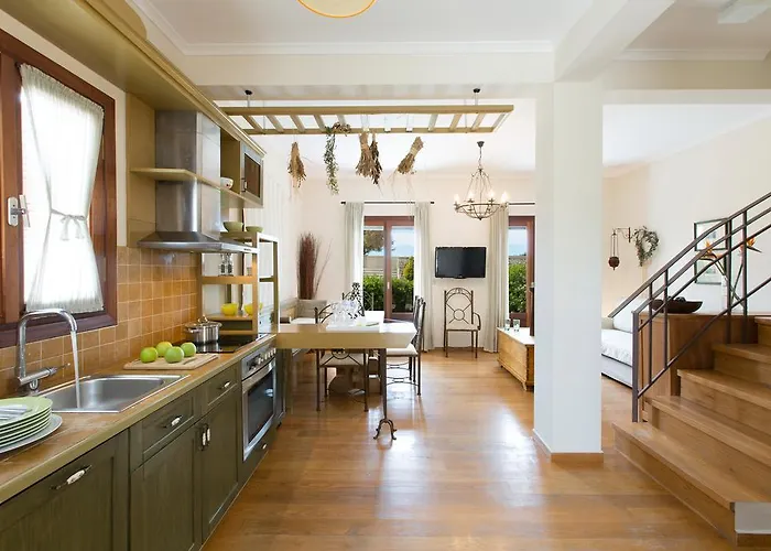 Aeriko Homes Of Distinction * Агиос-Иоаннис